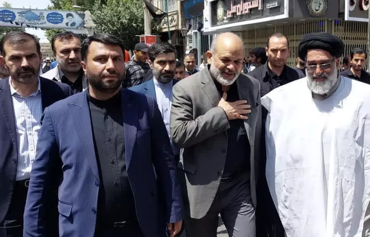 وزیر کشور در راهپیمایی ۱۵ خرداد ورامین شرکت کرد 