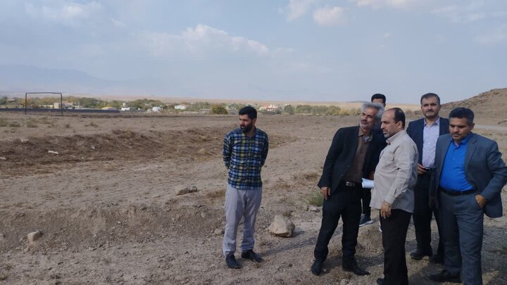 فرماندار همدان از روستای کنجینه و یکانه بازدید کرد.