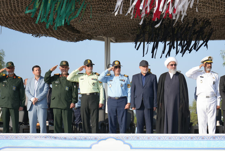 بزرگداشت روز نیروی دریایی ارتش با حضور استاندار بوشهر