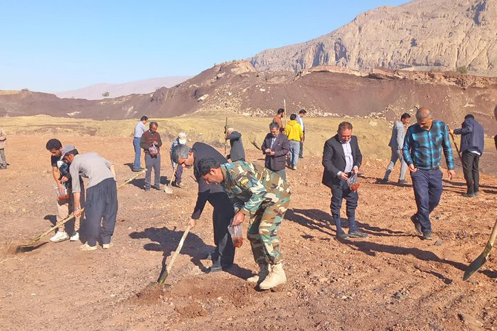 برگزاری پویش نذر سبز طبیعت در مراتع شهرستان ارسنجان 