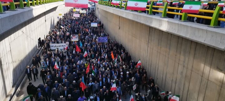 راهپیمایی باشکوه ۲۲ بهمن در استان ایلام