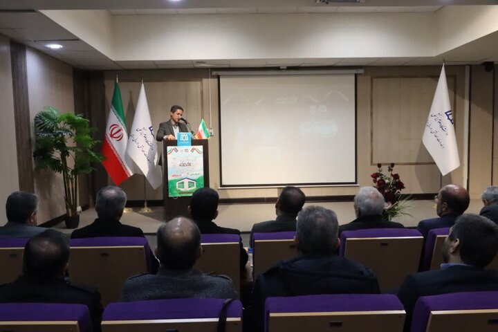 نشست صمیمی استاندار همدان با نمایندگان جامعه پزشکی استان