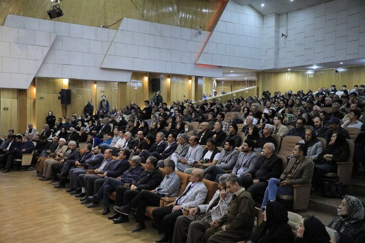 گزارش تصویری| بزرگداشت یاد و خاطره استاد جمشید عندلیبی با حضور استاندار کردستان