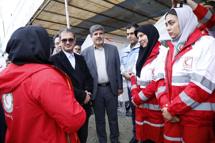 بازدید دکتر اسماعیل زارعی‌کوشا، استاندار کردستان از پایگاه هلال احمر بین جاده‌ای پلیس راه سنندج-همدان