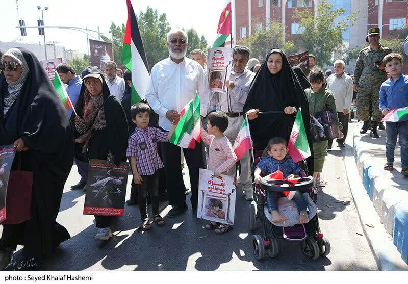 راهپیمایی روز قدس با حضور استاندار بوشهر