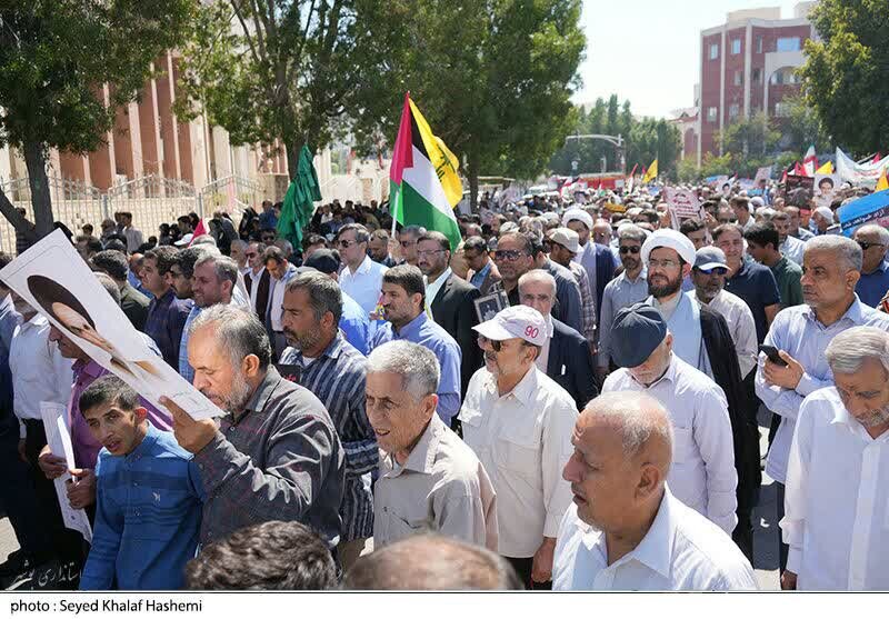 راهپیمایی روز قدس با حضور استاندار بوشهر