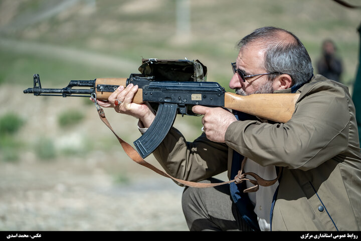 بازدید استاندار مرکزی از اردوی بصیری و آموزشی دانش آموزان