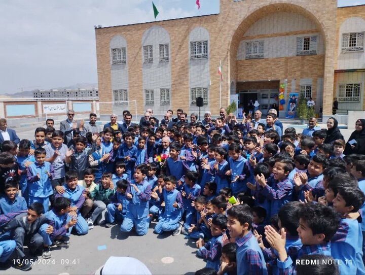 آموزشگاه ۱۲ کلاسه دکتر گنجی در شهرک امام علی(ع) بیرجند افتتاح شد