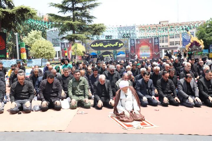 اقامه نماز ظهر عاشورا در ساری به امامت نماینده ولی فقیه در استان