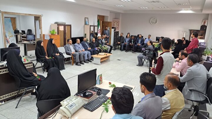 حضور استاندار در جمع خبرنگاران صدا و سیمای مرکز خراسان جنوبی