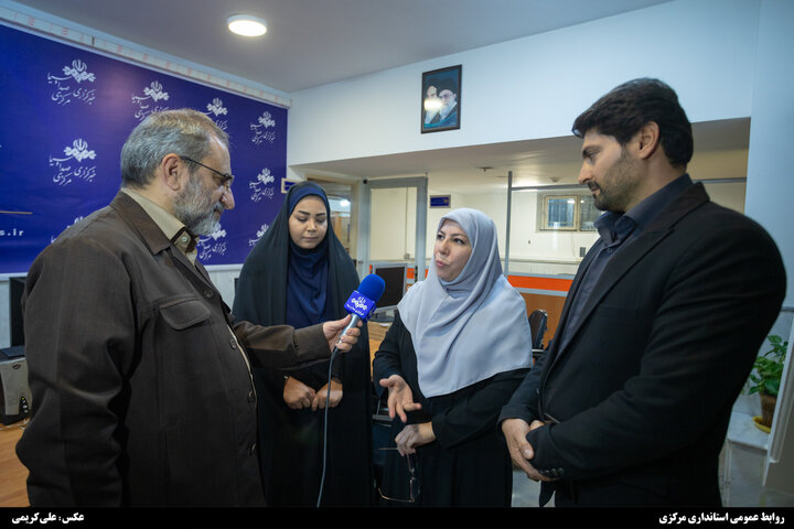 بازدید چندساعته استاندار مرکزی از رسانه‌ها به مناسبت روز خبرنگار