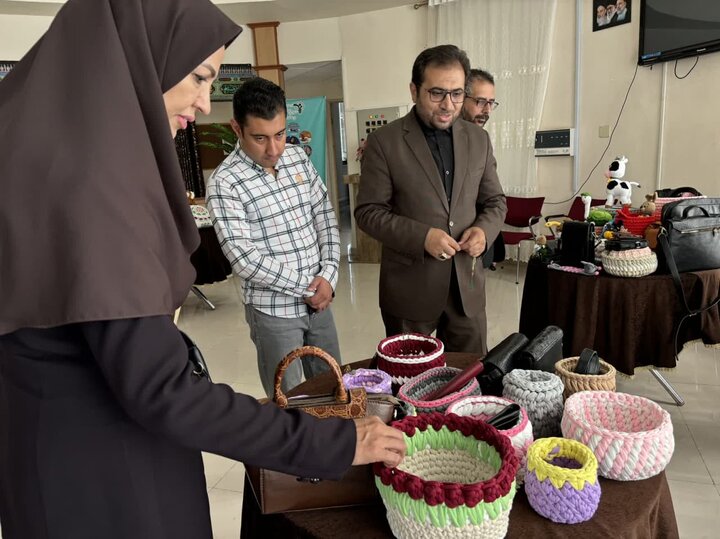 بازدید مدیرکل دفتر امور اجتماعی و فرهنگی استانداری خراسان جنوبی از تشکل های اجتماعی استان