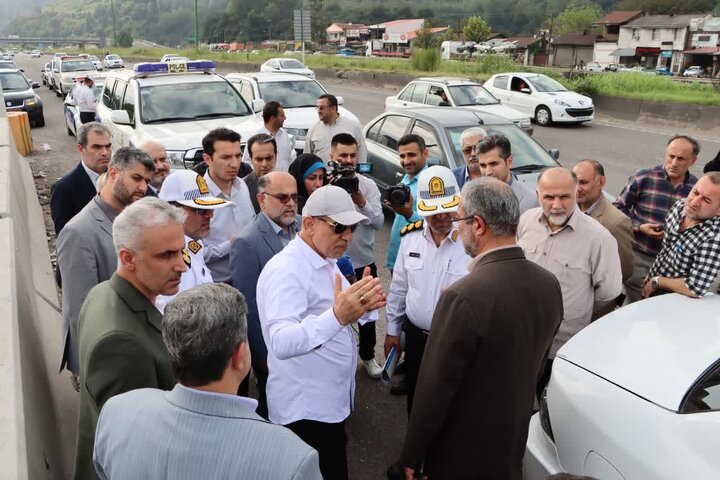 بازدید میدانی استاندار گیلان ازعوارضی رشت-قزوین در شهرستان رودبار