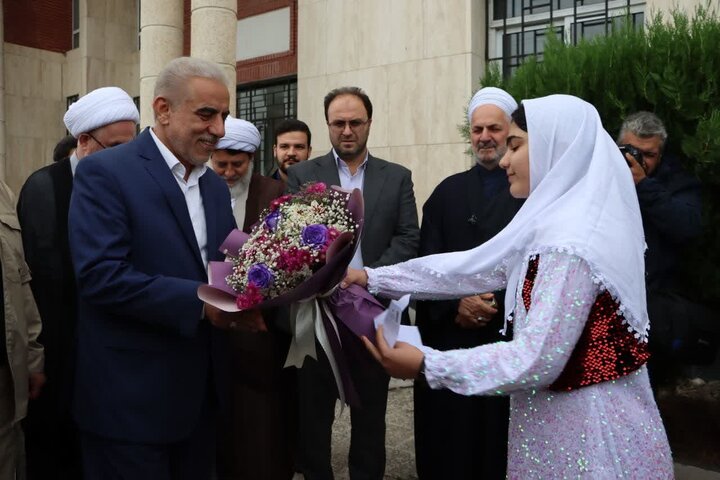 همایش بزرگ هفته وحدت با حضور استاندار و جمعی از علمای اهل تسنن و تشیع گیلان در شهرستان رضوانشهر