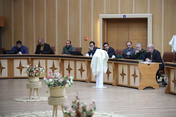 نشست ستاد اجرایی دومین کنگره ملی هشت هزار شهید گیلان به ریاست استاندار